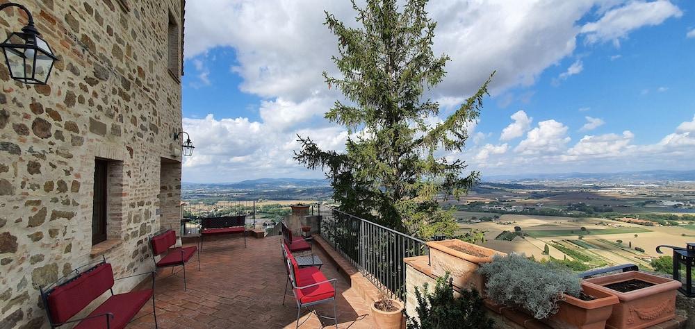 Relais La Corte Di Bettona Kültér fotó